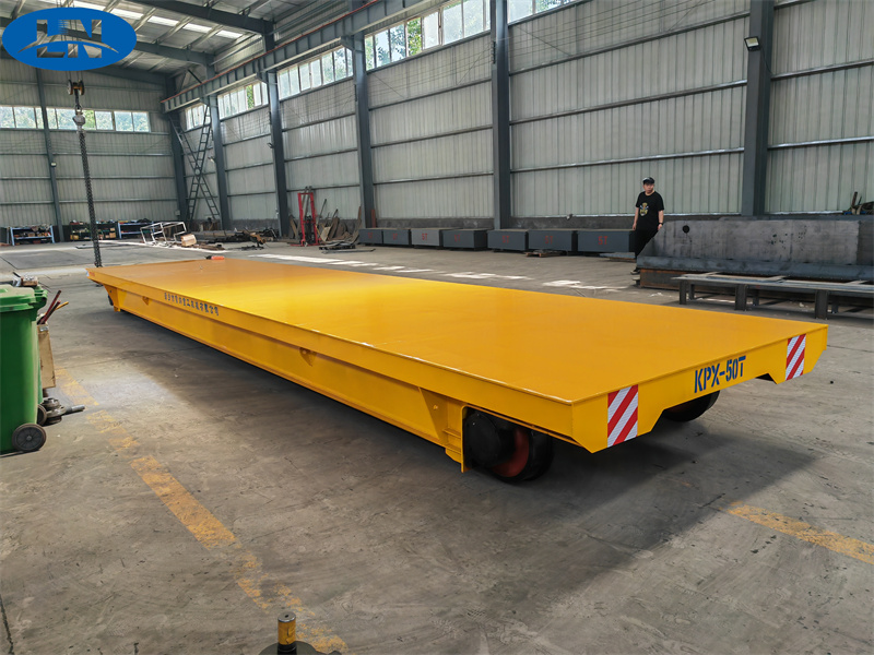 Hnyav Haujlwm Hloov Trolleys