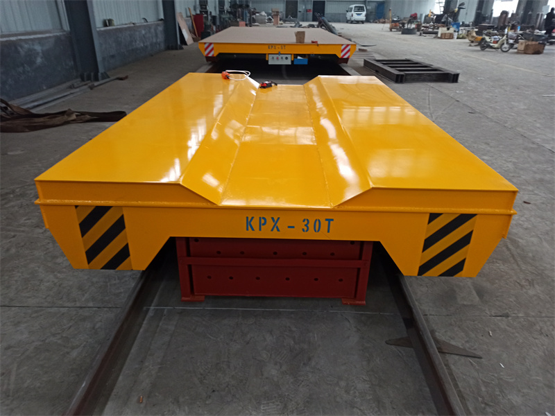 Rail 30 Tuj 30 Tuj Mus Hloov Laub