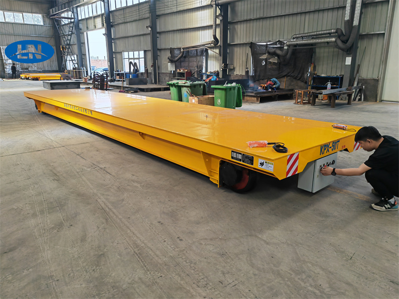 Roj teeb ua platform trolley