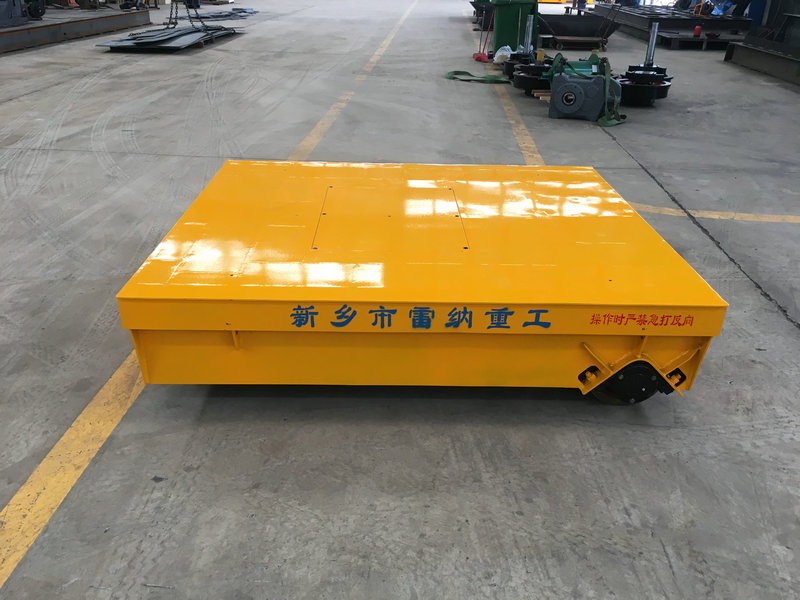 Dab tsi yog kev siv thiab cov txiaj ntsig ntawm cov tsheb fais fab